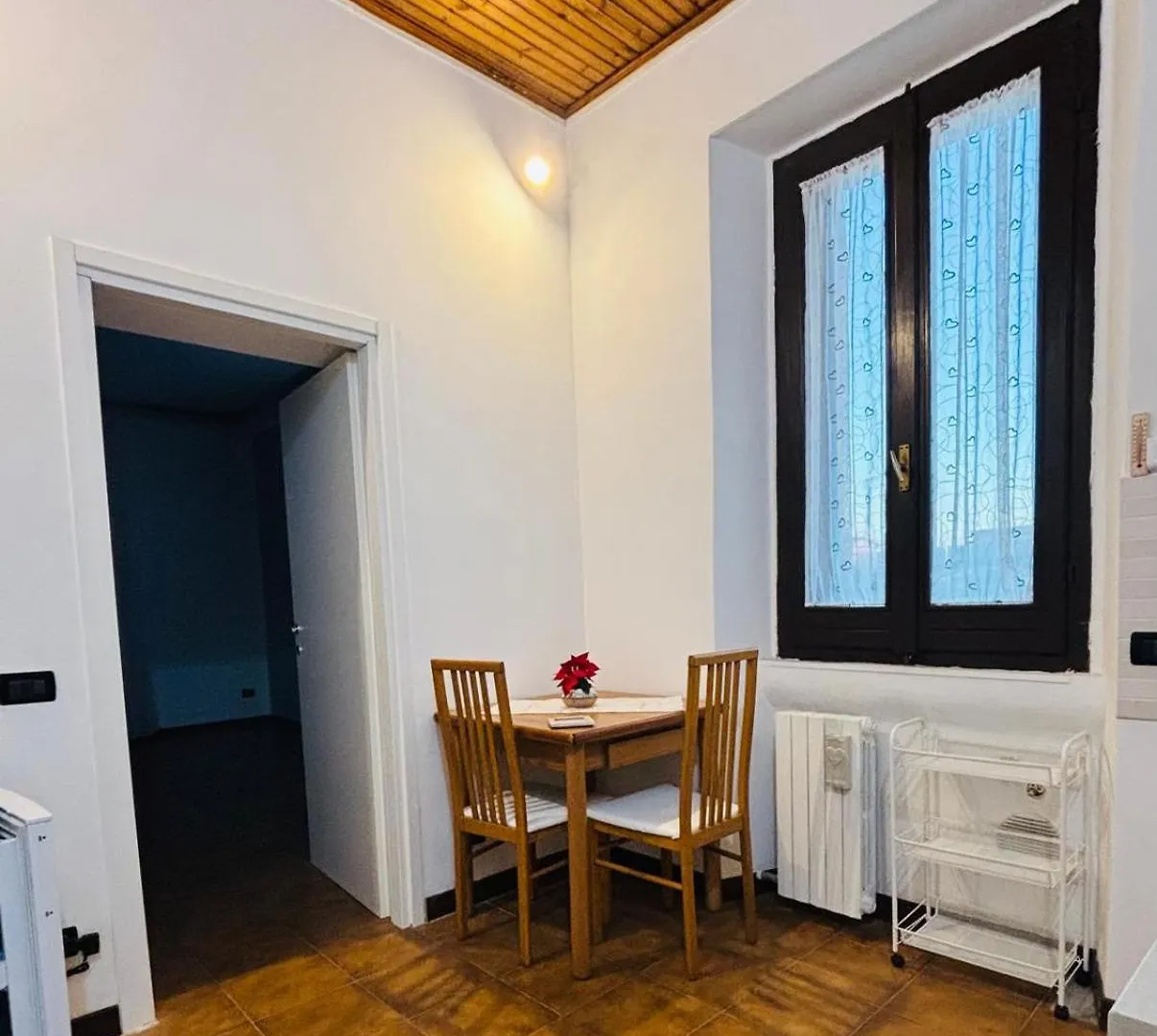 Casa Edoardo Rozzano Assago公寓 0*,  意大利